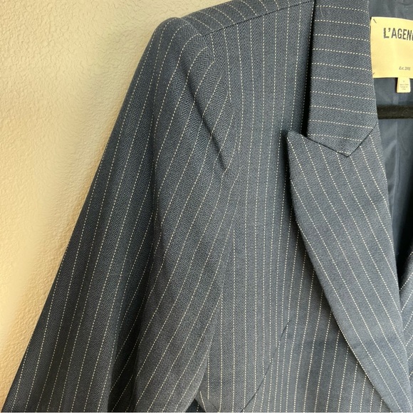 L'Agence Chamberlain Pinstripe Blazer Navy Ivory Herringbone Woven Women’s 8 - Picture 7 of 13